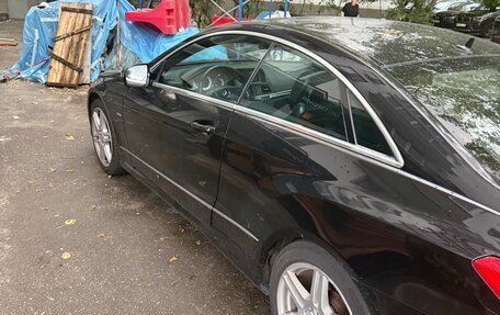 Mercedes-Benz E-Класс, 2009 год, 1 300 000 рублей, 5 фотография