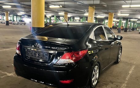 Hyundai Solaris II рестайлинг, 2011 год, 650 000 рублей, 12 фотография