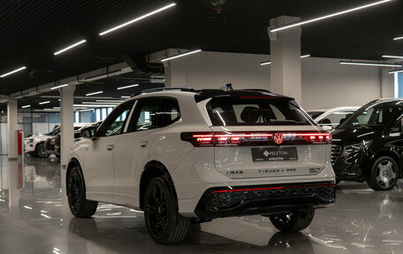 Volkswagen Tiguan, 2026 год, 4 900 000 рублей, 4 фотография