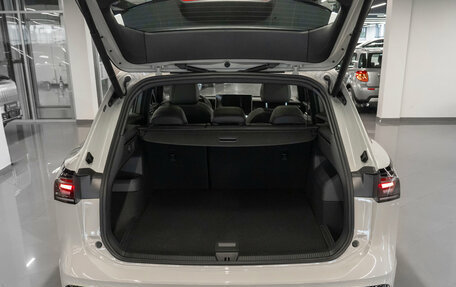 Volkswagen Tiguan, 2026 год, 4 900 000 рублей, 29 фотография