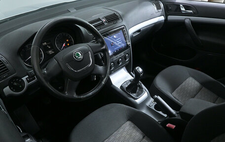 Skoda Octavia, 2010 год, 690 000 рублей, 8 фотография