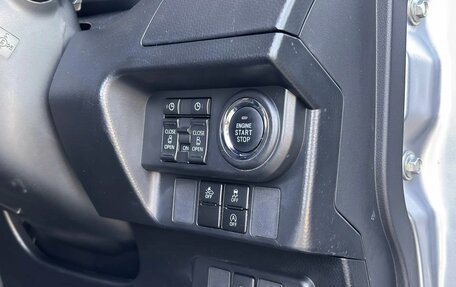 Toyota Roomy I, 2020 год, 1 199 000 рублей, 22 фотография