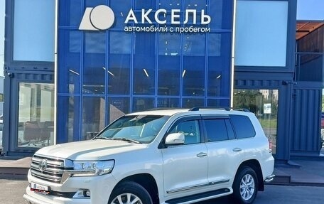 Toyota Land Cruiser 200, 2016 год, 4 749 000 рублей, 1 фотография