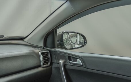 KIA Sportage IV рестайлинг, 2018 год, 2 250 000 рублей, 23 фотография