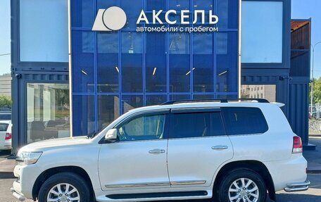 Toyota Land Cruiser 200, 2016 год, 4 749 000 рублей, 8 фотография