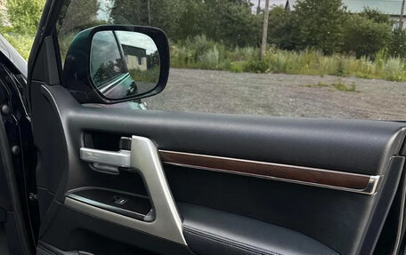 Toyota Land Cruiser 200, 2018 год, 6 490 000 рублей, 10 фотография