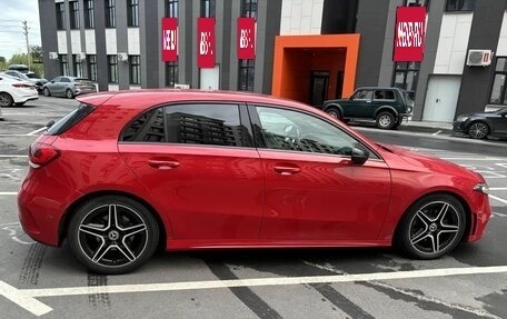 Mercedes-Benz A-Класс, 2018 год, 2 400 000 рублей, 8 фотография