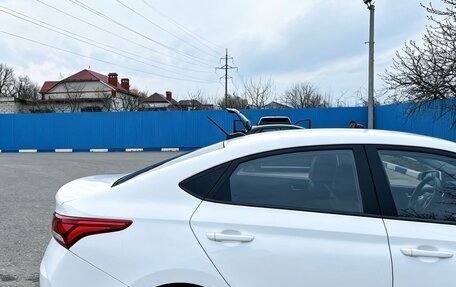 Hyundai Solaris II рестайлинг, 2021 год, 1 790 000 рублей, 7 фотография