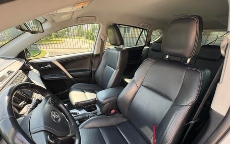 Toyota RAV4, 2019 год, 3 190 000 рублей, 19 фотография