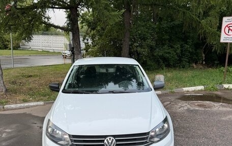 Volkswagen Polo VI (EU Market), 2019 год, 1 350 000 рублей, 2 фотография