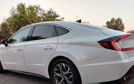 Hyundai Sonata VIII, 2022 год, 2 650 000 рублей, 7 фотография