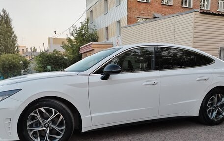 Hyundai Sonata VIII, 2022 год, 2 650 000 рублей, 8 фотография