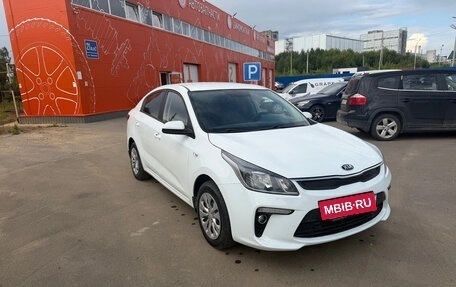 KIA Rio IV, 2018 год, 1 150 000 рублей, 4 фотография