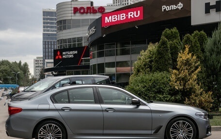 BMW 5 серия, 2018 год, 4 598 000 рублей, 3 фотография