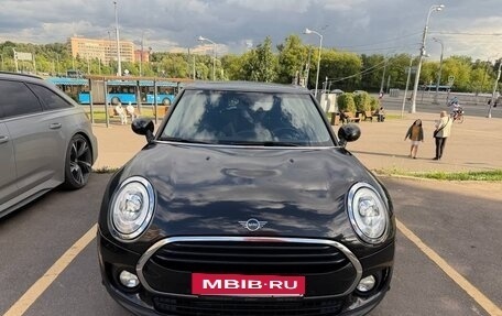 MINI Clubman, 2019 год, 1 900 000 рублей, 2 фотография
