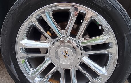 Cadillac Escalade III, 2011 год, 2 400 000 рублей, 22 фотография