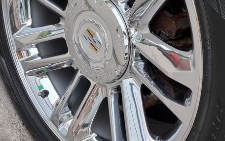 Cadillac Escalade III, 2011 год, 2 400 000 рублей, 39 фотография