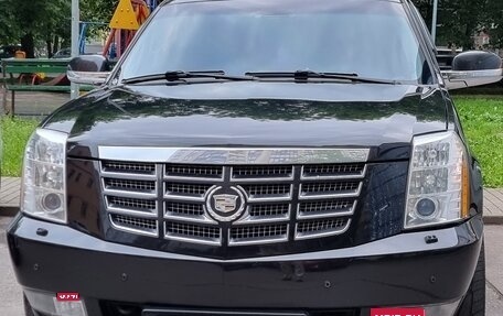 Cadillac Escalade III, 2011 год, 2 400 000 рублей, 20 фотография