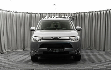 Mitsubishi Outlander III рестайлинг 3, 2012 год, 1 460 000 рублей, 3 фотография