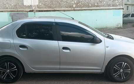 Renault Logan II, 2018 год, 3 фотография