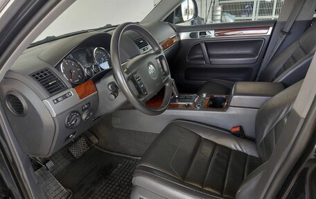 Volkswagen Touareg III, 2010 год, 1 190 000 рублей, 13 фотография