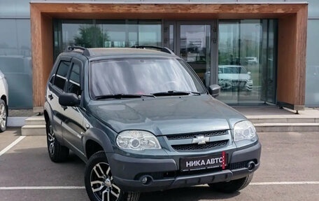 Chevrolet Niva I рестайлинг, 2012 год, 510 000 рублей, 2 фотография