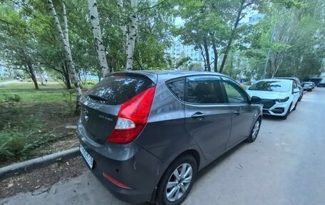 Hyundai Solaris II рестайлинг, 2016 год, 930 000 рублей, 5 фотография