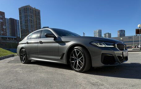 BMW 5 серия, 2022 год, 6 800 000 рублей, 4 фотография