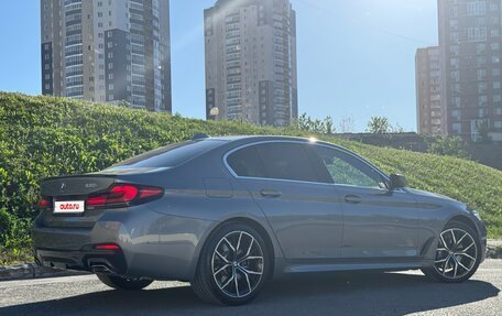 BMW 5 серия, 2022 год, 6 800 000 рублей, 3 фотография