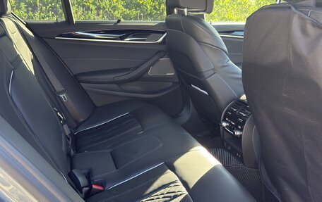 BMW 5 серия, 2022 год, 6 800 000 рублей, 14 фотография