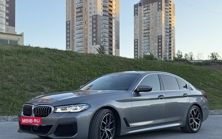 BMW 5 серия, 2022 год, 6 800 000 рублей, 18 фотография