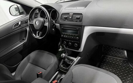 Skoda Yeti I рестайлинг, 2014 год, 1 495 000 рублей, 13 фотография