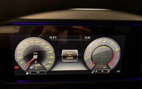 Mercedes-Benz E-Класс, 2019 год, 4 100 000 рублей, 12 фотография