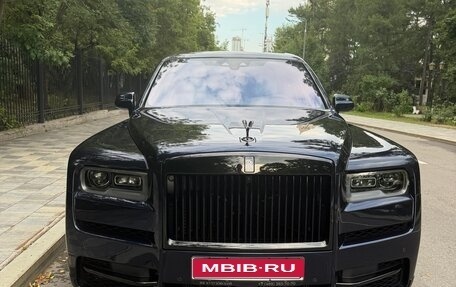 Rolls-Royce Cullinan, 2023 год, 54 700 рублей, 1 фотография