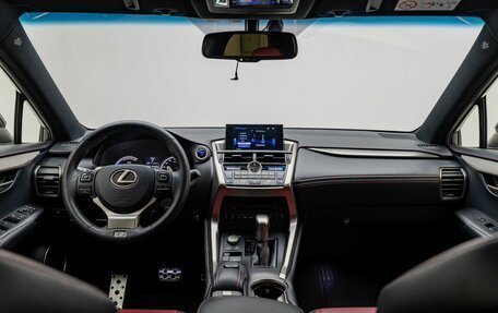 Lexus NX I, 2015 год, 2 900 000 рублей, 15 фотография