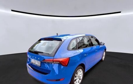 Skoda Scala I, 2023 год, 1 632 000 рублей, 2 фотография