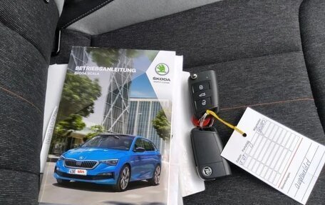 Skoda Scala I, 2023 год, 1 632 000 рублей, 8 фотография