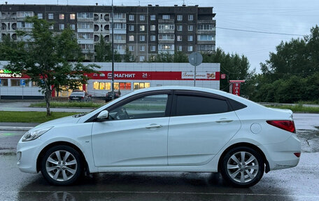 Hyundai Solaris II рестайлинг, 2013 год, 860 000 рублей, 6 фотография