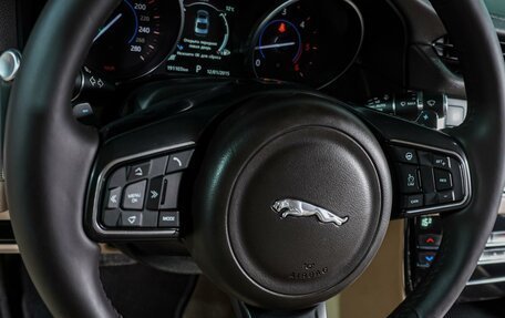Jaguar XF II, 2016 год, 2 129 000 рублей, 16 фотография