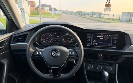 Volkswagen Jetta VII, 2021 год, 1 900 000 рублей, 31 фотография