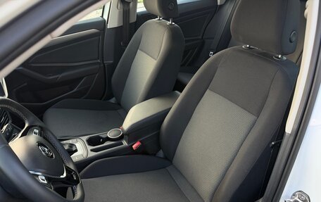 Volkswagen Jetta VII, 2021 год, 1 900 000 рублей, 39 фотография