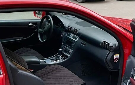 Mercedes-Benz CLC-Класс, 2009 год, 1 100 000 рублей, 4 фотография