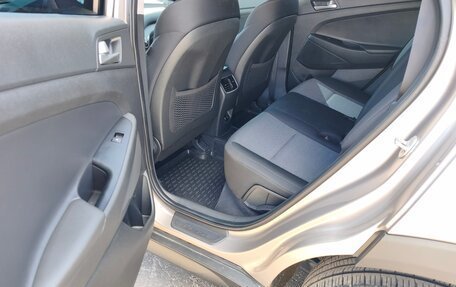 Hyundai Tucson III, 2019 год, 2 000 000 рублей, 14 фотография