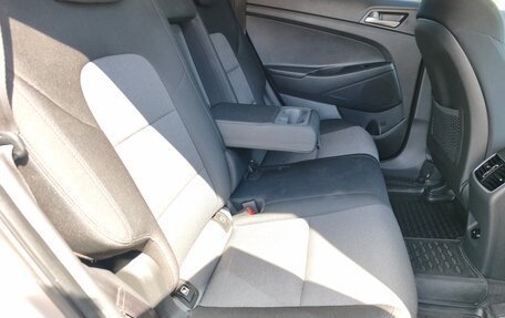 Hyundai Tucson III, 2019 год, 2 000 000 рублей, 19 фотография