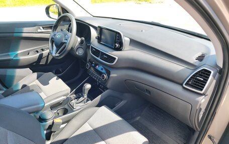 Hyundai Tucson III, 2019 год, 2 000 000 рублей, 18 фотография