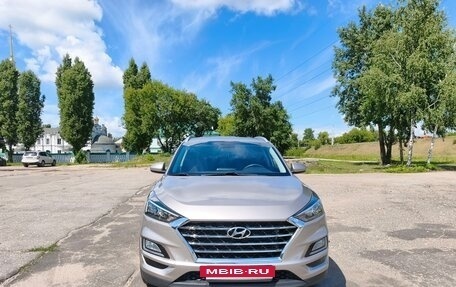 Hyundai Tucson III, 2019 год, 2 000 000 рублей, 3 фотография