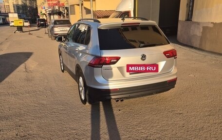 Volkswagen Tiguan II, 2019 год, 2 250 000 рублей, 2 фотография