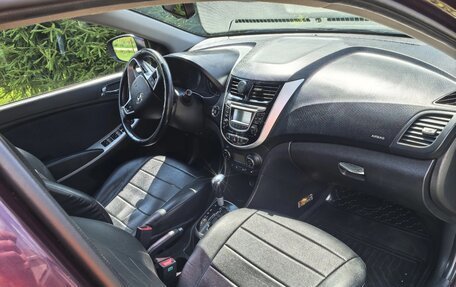 Hyundai Solaris II рестайлинг, 2013 год, 800 000 рублей, 8 фотография