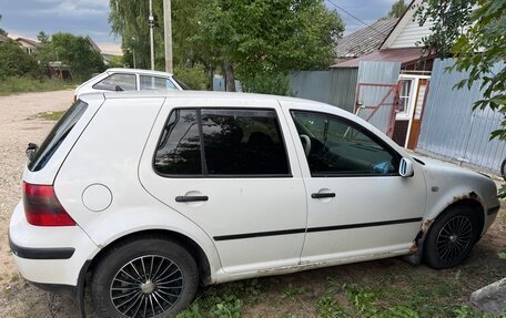 Volkswagen Golf IV, 2000 год, 90 000 рублей, 3 фотография