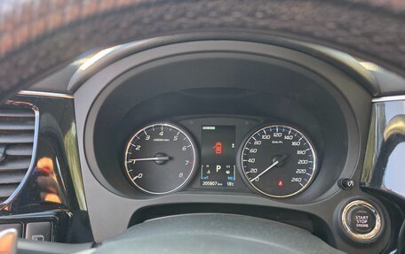 Mitsubishi Outlander III рестайлинг 3, 2014 год, 1 300 000 рублей, 5 фотография